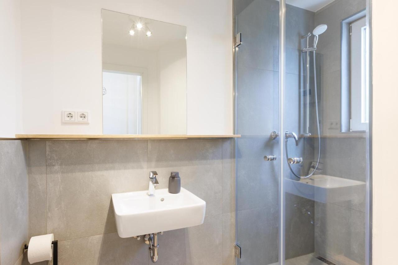 Glueck Auf Appartements Hufelandstrasse Essen Exteriör bild