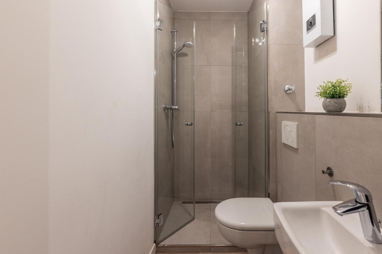 Glueck Auf Appartements Hufelandstrasse Essen Exteriör bild